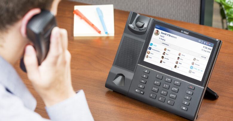 VoIP-office-phone